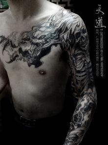 南宁纹身女的网红吃瓜,揭秘网络舆论背后的真相